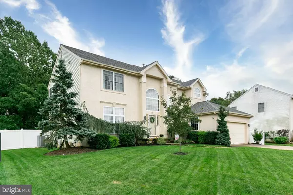 20 RED GRAVEL CIR, Sicklerville, NJ 08081