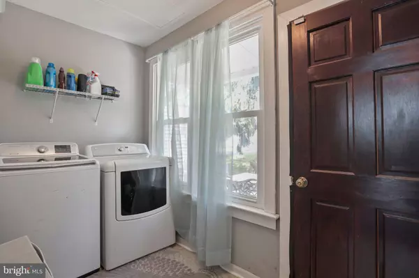 500 E MOLER AVE, Martinsburg, WV 25404