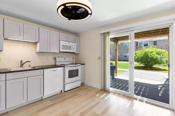 50B Washington Park Drive #5, Andover, MA 01810