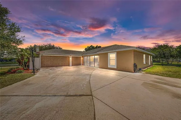 221 WHITE CLIFF, Auburndale, FL 33823