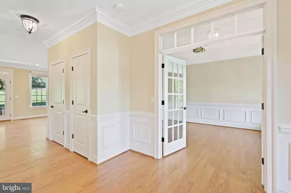 2001 GILLIS RD, Woodbine, MD 21797