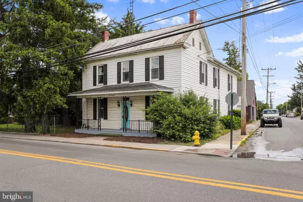 500 E MOLER AVE, Martinsburg, WV 25404