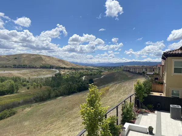 1103 Trumpet Vine Ln, San Ramon, CA 94582