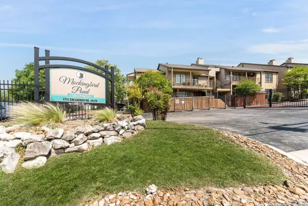 7711 CALLAGHAN RD UNIT 724, San Antonio, TX 78229-2335