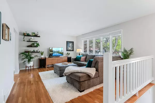 3235 Flag CT N, New Hope, MN 55427