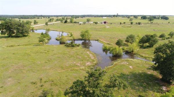 744 Round Prairie RD, Bedias, TX 77831