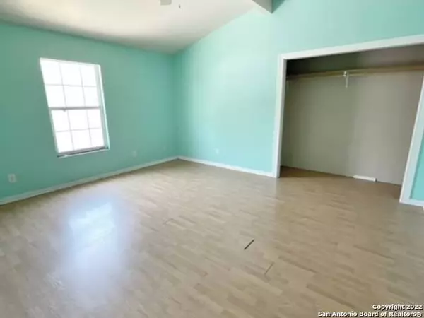 19990 Casias Ct, Somerset, TX 78069