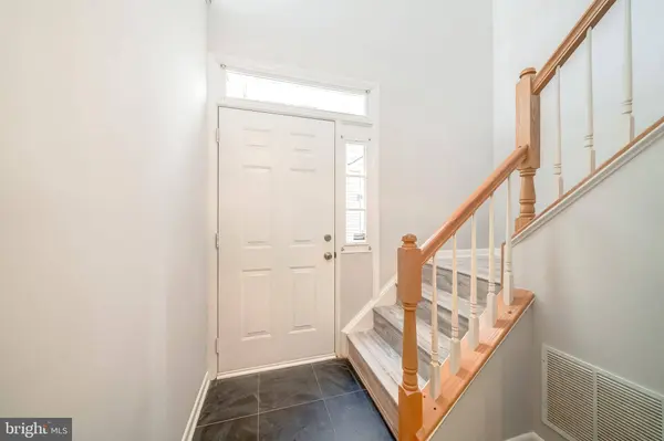 44222 MOSSY BROOK SQ, Ashburn, VA 20147