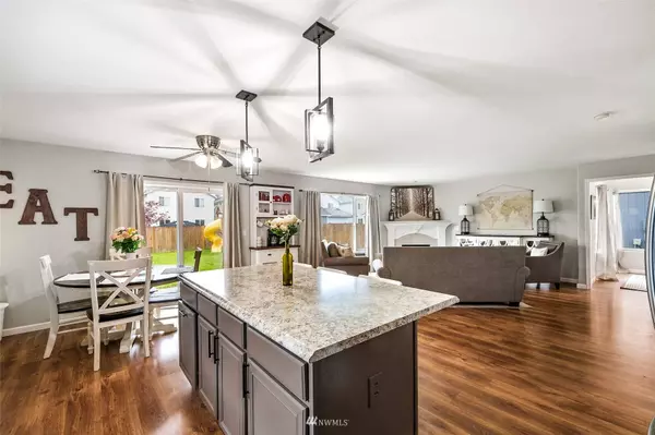 2712 185th Street Ct E, Tacoma, WA 98445