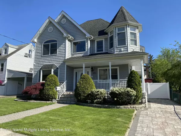 128 Elkhart Street, Staten Island, NY 10308