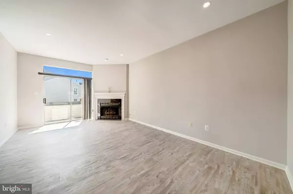 44222 MOSSY BROOK SQ, Ashburn, VA 20147