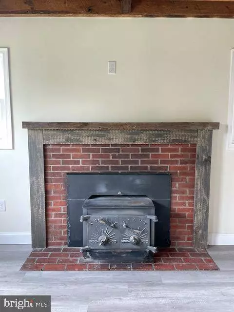 9 FAIRFIELD AVE, Earleville, MD 21919