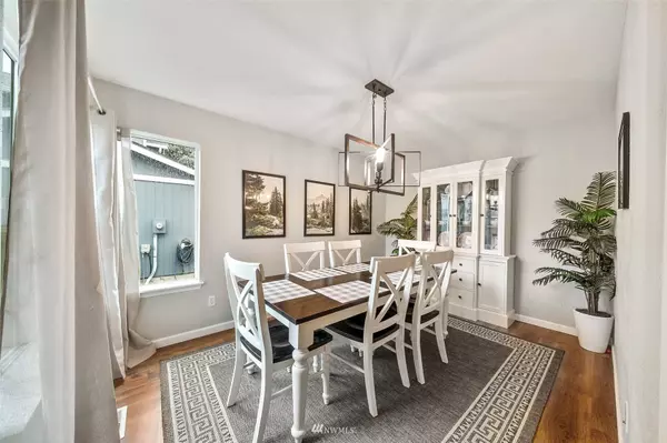 2712 185th Street Ct E, Tacoma, WA 98445