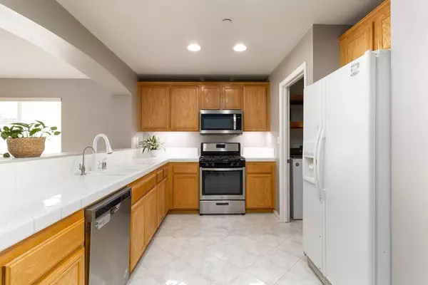 32140 Evening Primrose TRL, Campo, CA 91906