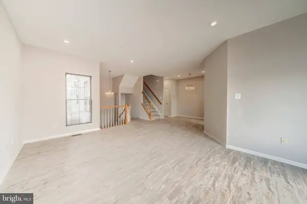 44222 MOSSY BROOK SQ, Ashburn, VA 20147