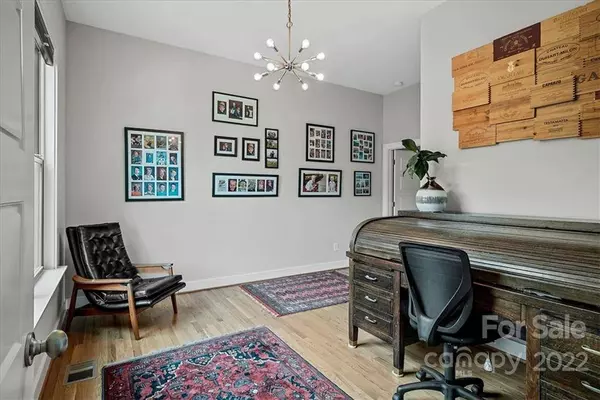 190 Walking Horse TRL, Davidson, NC 28036