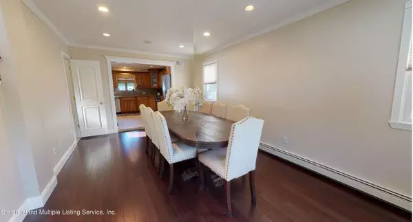 128 Elkhart Street, Staten Island, NY 10308