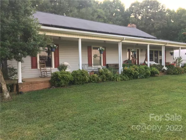 605 Lynch RD, Lincolnton, NC 28092
