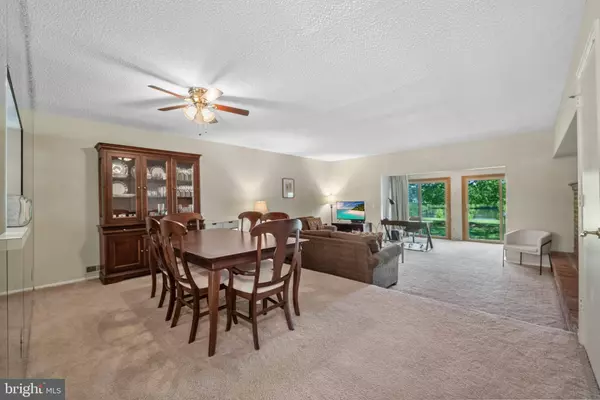 703 BROKAW CT, Bridgewater, NJ 08807