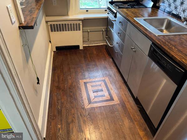 20 E PENN ST #3, Philadelphia, PA 19144