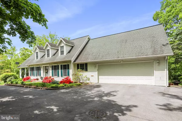 40 ROCKWELL CT, Berkeley Springs, WV 25411