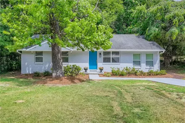 4058 Sweetbriar LN, Forest Park, GA 30297