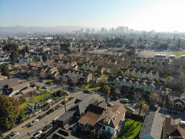 893 willow ST, Oakland, CA 94607