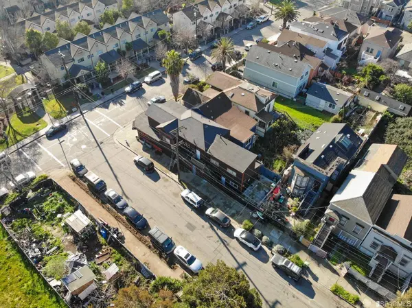 893 willow ST, Oakland, CA 94607