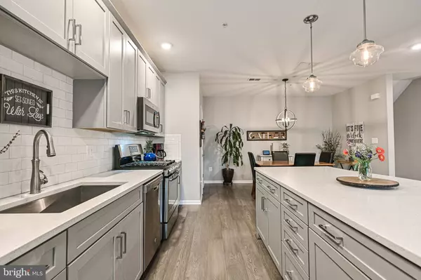 23286 SOUTHDOWN MANOR TER #106, Ashburn, VA 20148