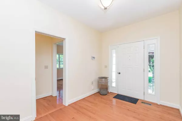 74 S TAMARAC DR, Shepherdstown, WV 25443