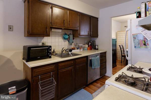 8 REGENT CT, Medford, NJ 08055