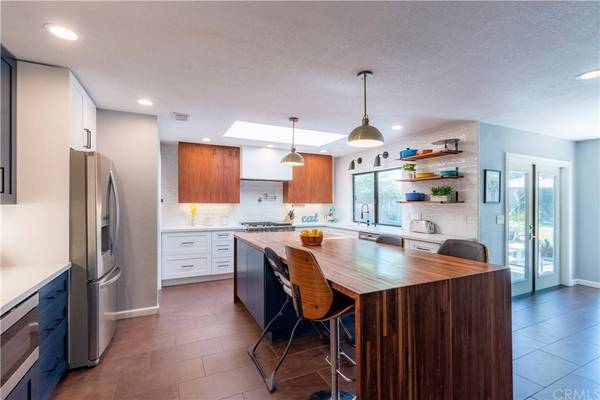 1572 Rhinestone CT, Santa Maria, CA 93455