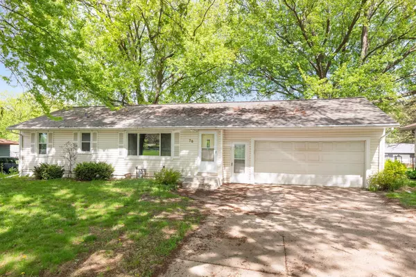 76 Oday ST N, Maplewood, MN 55119