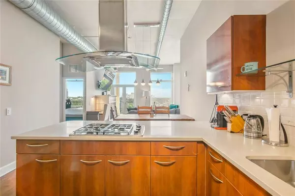 3820 Roswell RD NE #902, Atlanta, GA 30342