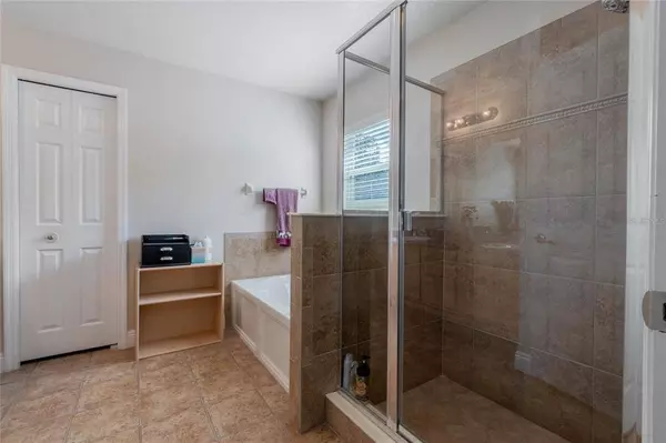 21620 BELGIAN CT, Mount Dora, FL 32757