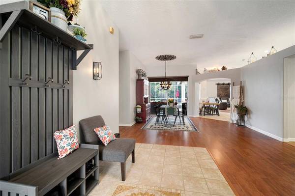 18438 EASTWYCK DR, Tampa, FL 33647