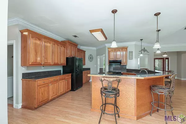 31606 EASY ST, Walker, LA 70785