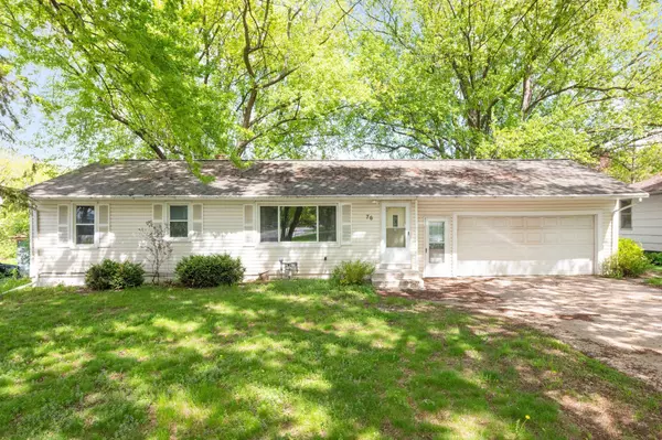 76 Oday ST N, Maplewood, MN 55119