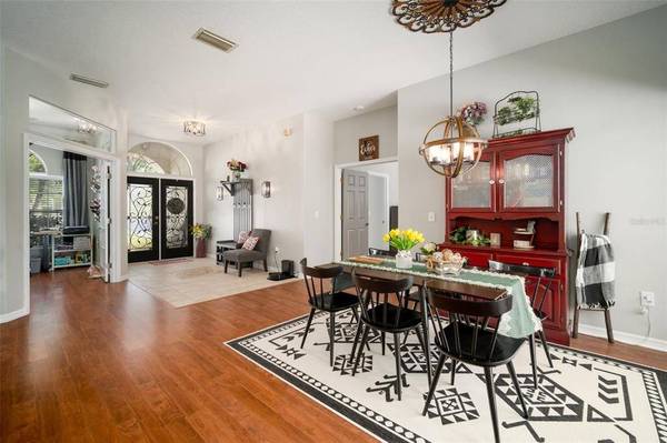 18438 EASTWYCK DR, Tampa, FL 33647