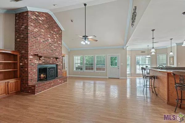 31606 EASY ST, Walker, LA 70785