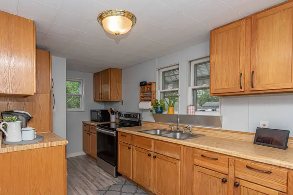 1266 Cora ST, Joliet, IL 60435