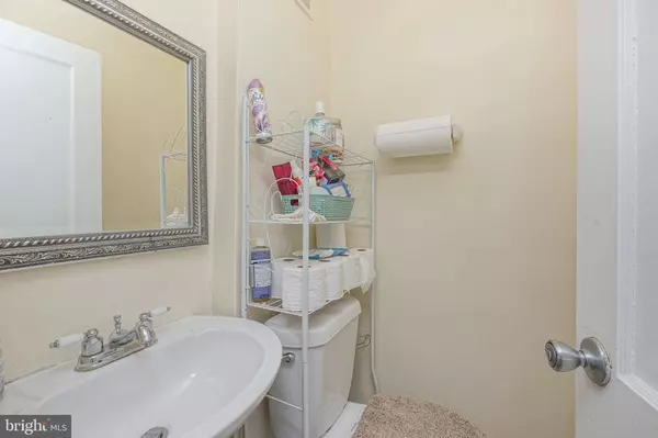 618 ADAMS AVE, Philadelphia, PA 19120