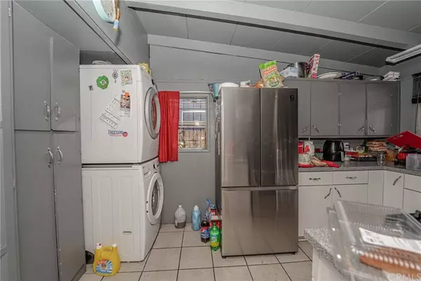 439 S Winton AVE, La Puente, CA 91744