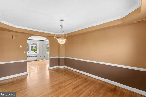 2038 SWANSEA RD, Baltimore, MD 21239