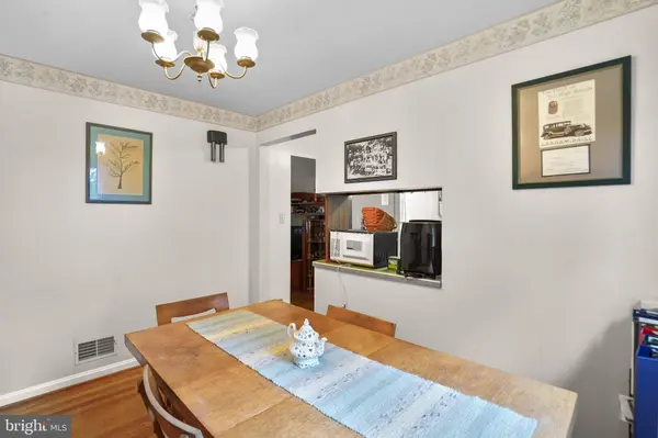 3811 70TH AVE, Hyattsville, MD 20784