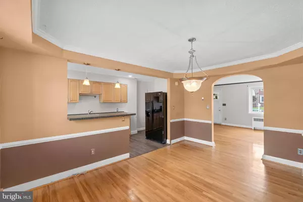 2038 SWANSEA RD, Baltimore, MD 21239