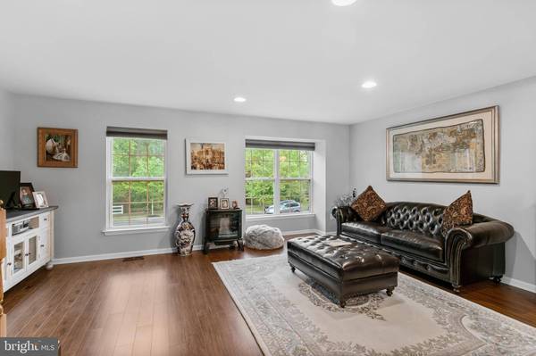 635 BARTON RUN BLVD, Marlton, NJ 08053