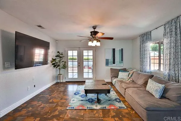 8631 Spring Vista WAY, Spring Valley, CA 91977