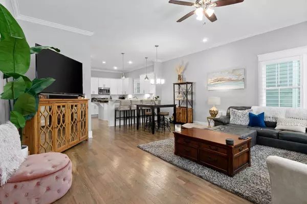 2302 Batavia St, Nashville, TN 37208