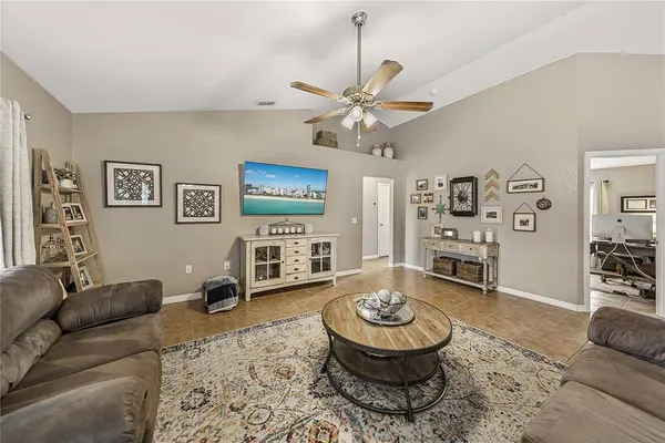 6001 WHITE TAIL LOOP, Lakeland, FL 33811